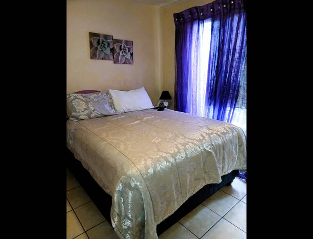 2 BEDROOM TOWNHOUSE RENTED IN GLEN MARAIS